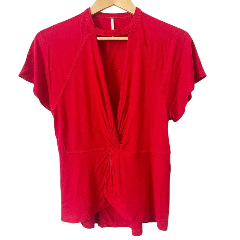 Free People Red‎ Just A Twist Choker Neck Short Sleeve Top Size Medium